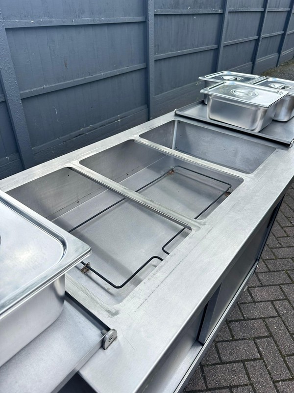 Secondhand Victor Mobile Crown Bain Marie Hot Cupboard BM30MSF For Sale