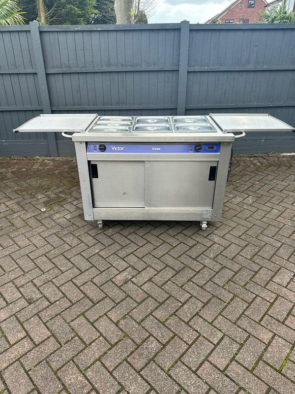 Secondhand Victor Mobile Crown Bain Marie Hot Cupboard BM30MSF For Sale