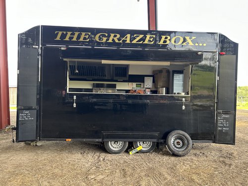 A&R Willis Catering Trailer A&R Willis Catering Trailer