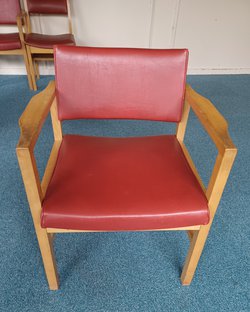 Secondhand 45x Wooden Chairs Faux Leather Seats For Sale