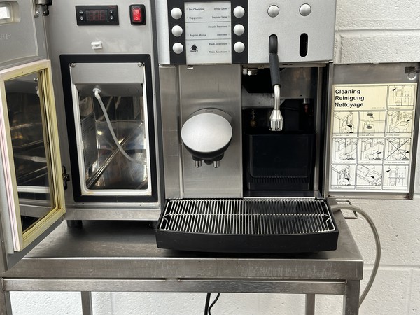 Secondhand Franke Evolution Bean to Cup Coffee Machine with Milk Fridge For Sale