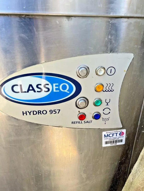 Secondhand Classeq Hydro 957 Dishwasher Glasswasher
