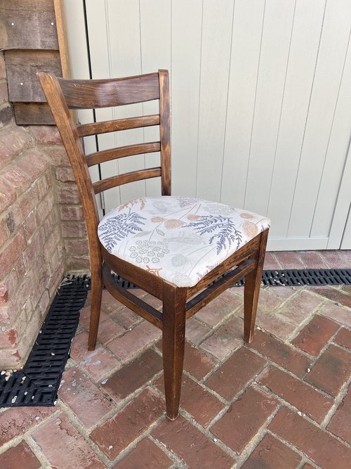 Solid Wood Chairs Solid Wood Chairs