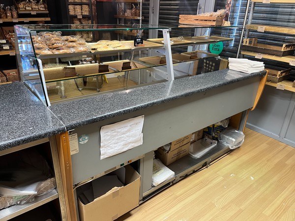 Used Full Counter Run Bakery Display For Sale