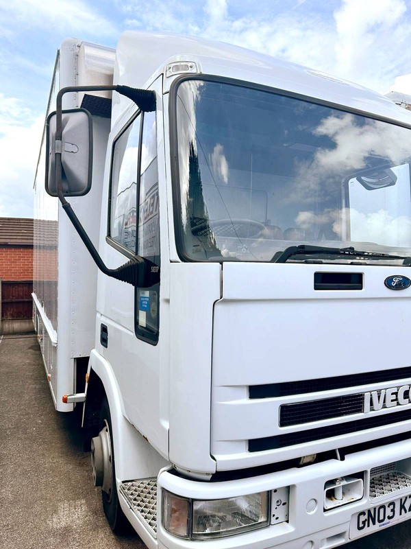 7.5 tonne Catering truck for sale