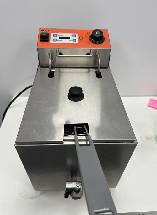 Secondhand Used Single Electric Fryer 8L For Sale Secondhand Used Single Electric Fryer 8L For Sale