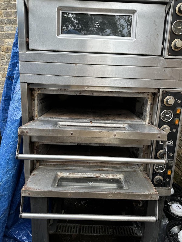 Second Hand triple Moretti Forni i-deck pizza oven