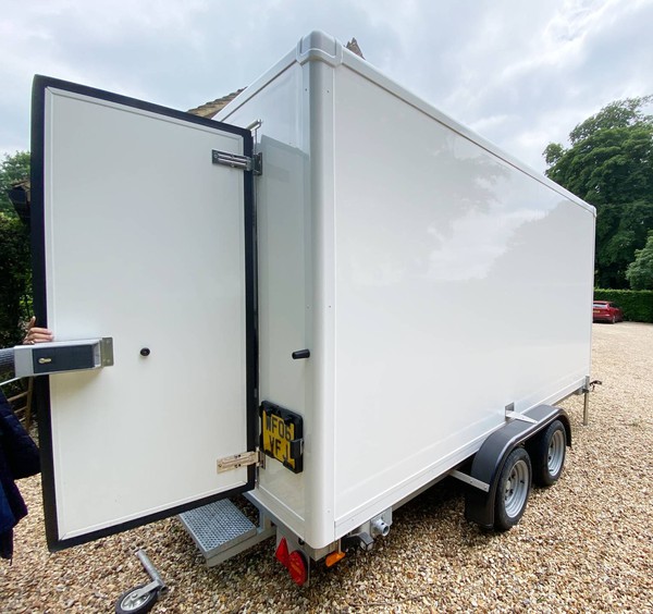 Fridge or freezer trailer for sale