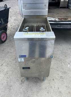 Secondhand Pitco Single Well Gas Fryer For Sale