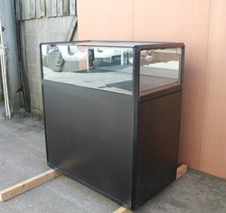 Secondhand 1000mm Glass Display Counter For Sale