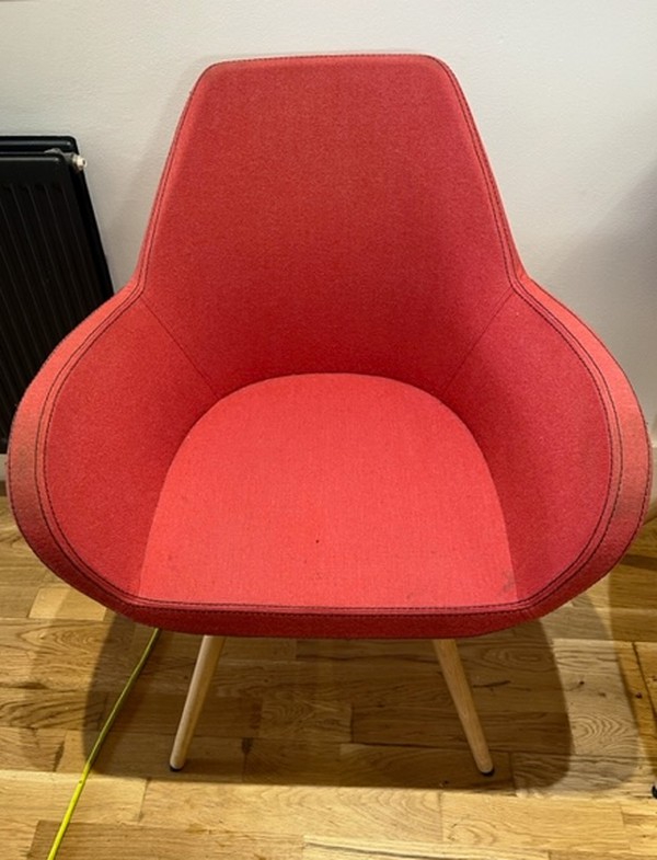 Used 48x Profim Fan 10HW Arm Chair