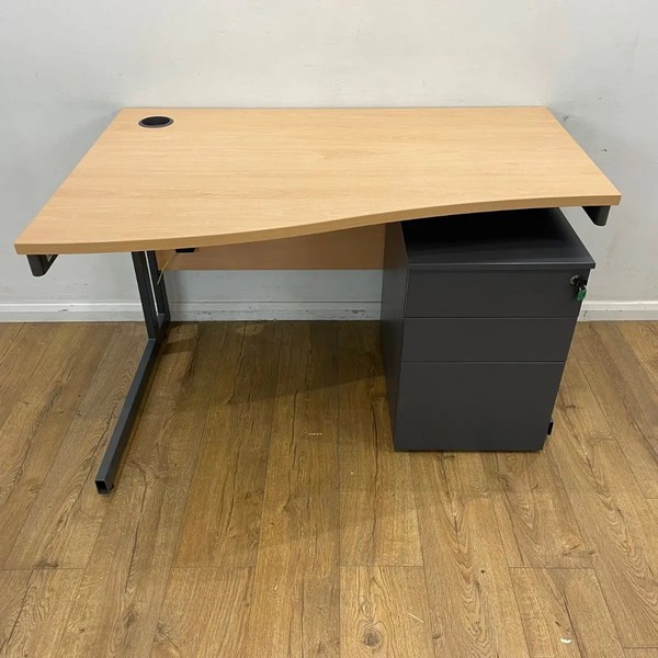 Used 84x Beech Slimline 1200mm Wave Desk & Pedestal For Sale