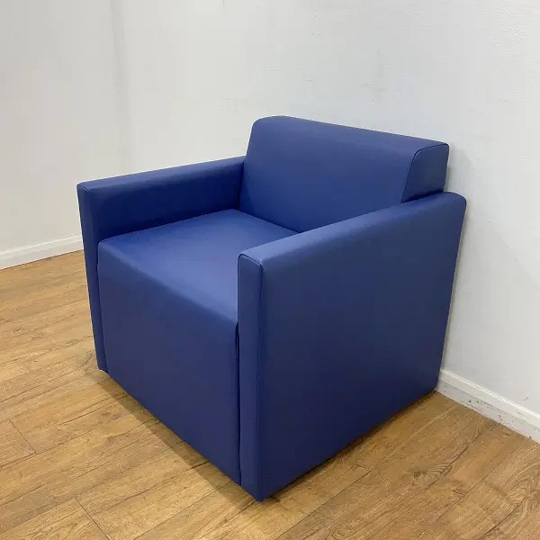 112x Blue Reception Armchair For Sale