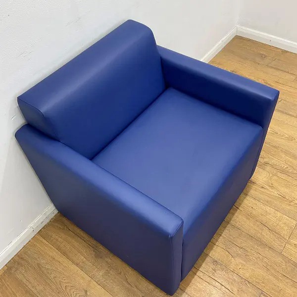 Secondhand 112x Blue Reception Armchair