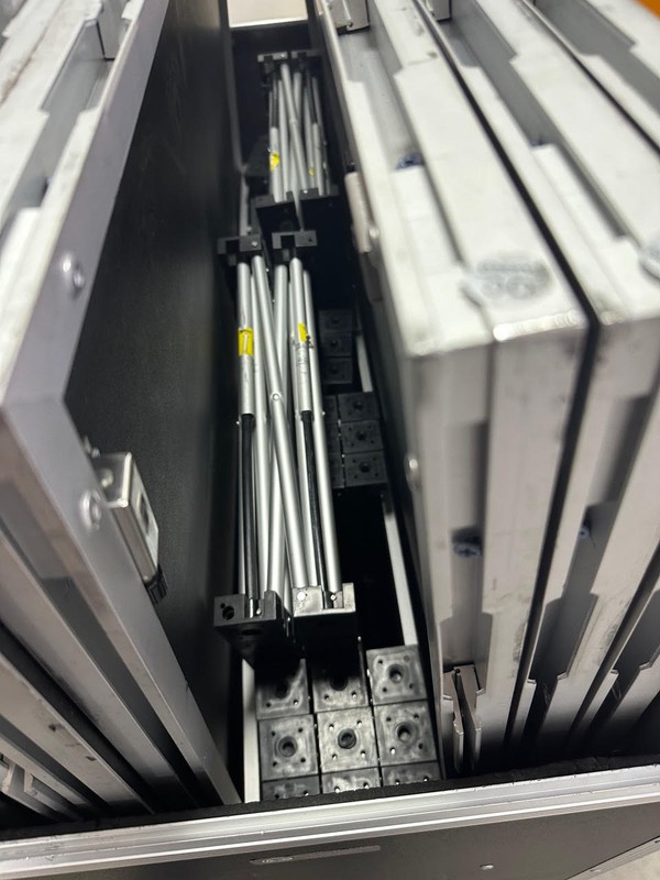 Stage deck in flight cases