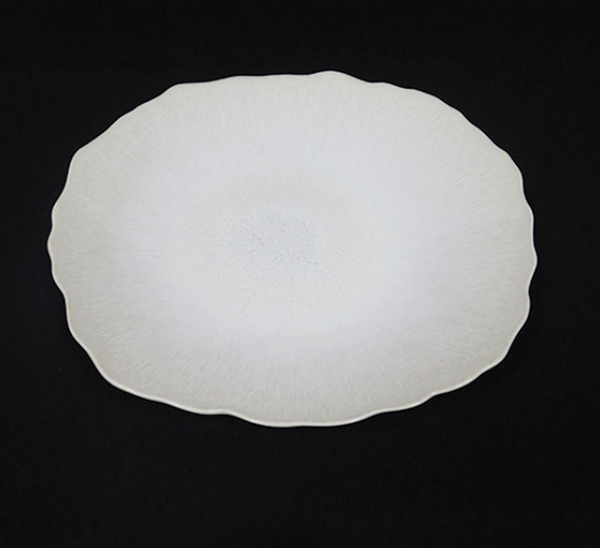 Bespoke Textured Egg Shell Plates