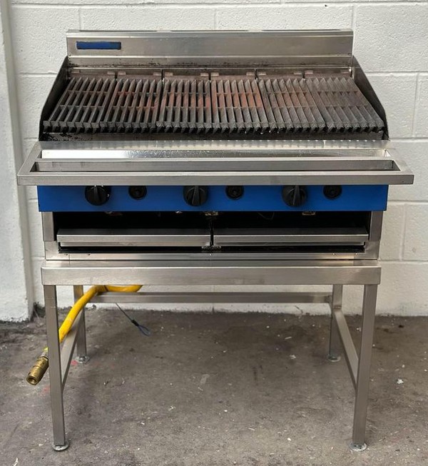 Secondhand Blue Seal G596 Gas Chargrill With Stand For Sale