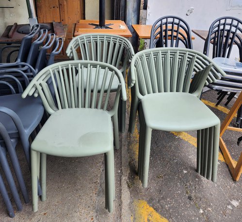 Stackable outdoor chairs Stackable outdoor chairs
