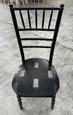 Secondhand 200x Black Chiavari Chair For Sale