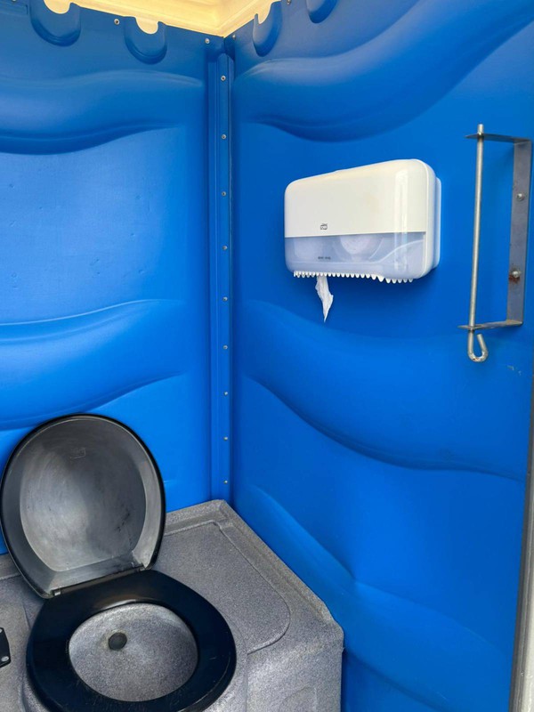 Single plastic toilets for sale