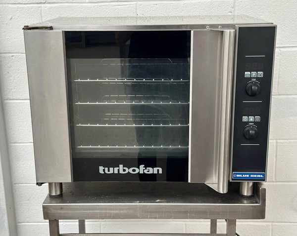 Secondhand Blue Seal E31D4 Convection Oven For Sale