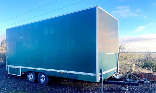 3 + 2 Toilet Trailer for sale