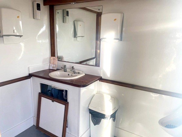 Toilet trailer for sale second hand