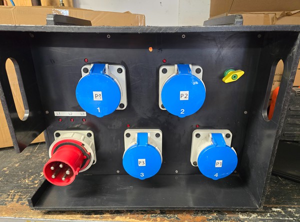 Secondhand 63Amp Distribution Board With 4 Outlets