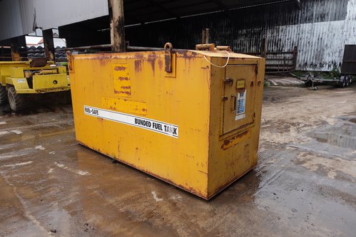 Fuel safe 5000L Approx bunded diesel fuel tank Fuel safe 5000L Approx bunded diesel fuel tank