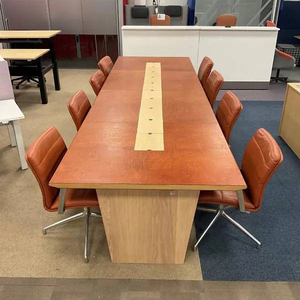 Meeting room table for 8 people