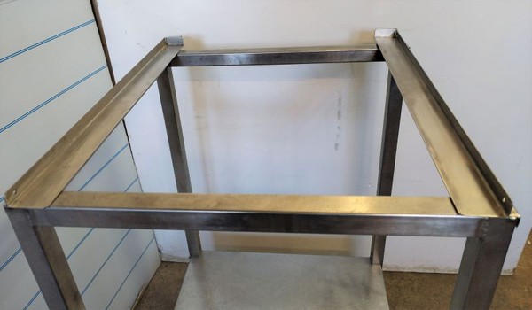 Eikon e3 oven stand for sale