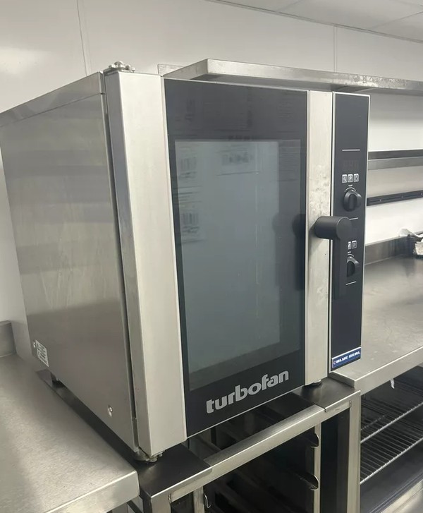 Secondhand Blue Seal Turbofan Convection Oven E33D5 For Sale