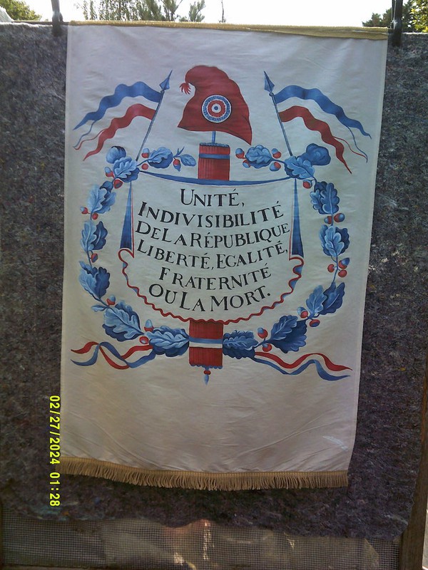 Unite French Revolution banners