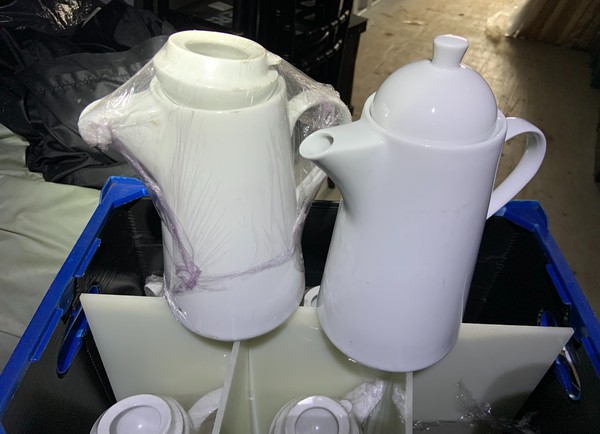 50x Plain White Coffee Pot For Sale