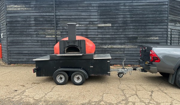 Secondhand Mobile Pizza Oven