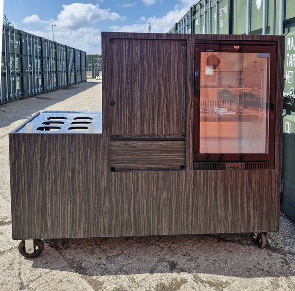 Shop counter with fridge