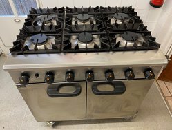 Secondhand Lincat LPG 6 Burner Oven For Sale