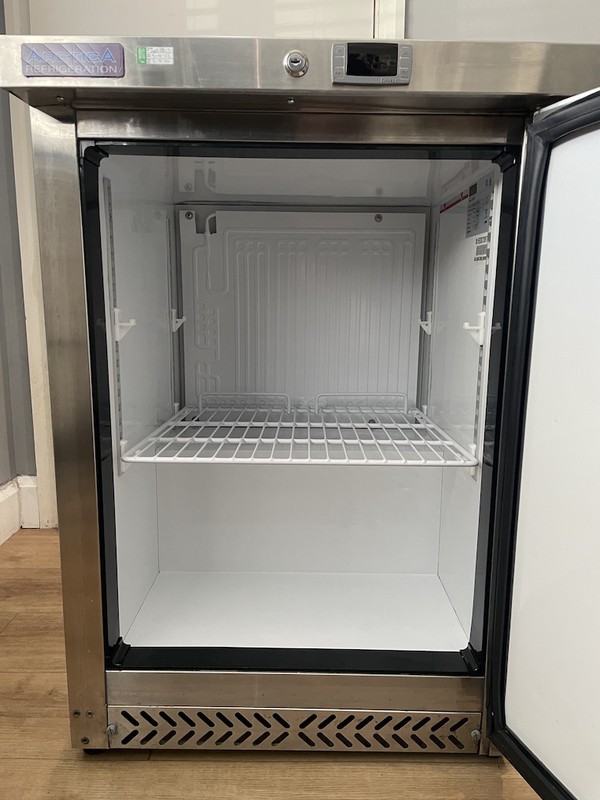 Arctica HEC907 Under-counter Fridge for sale