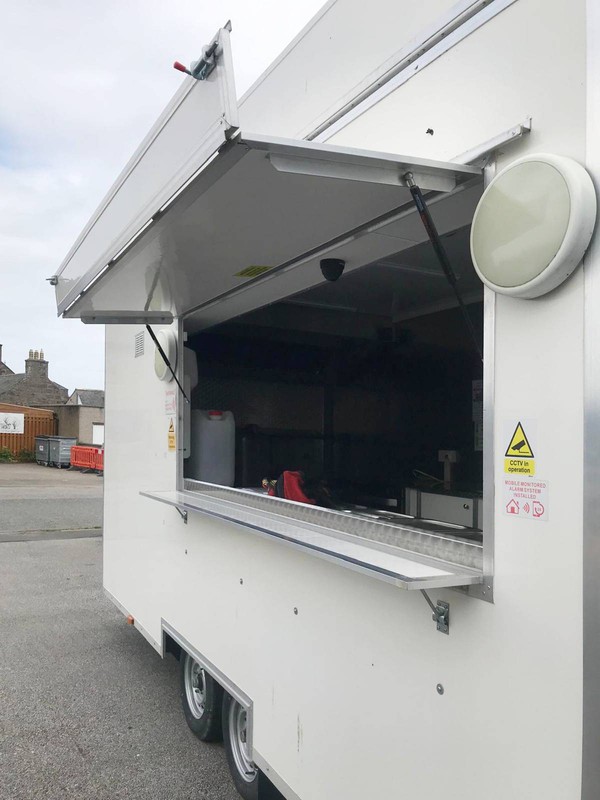 Catering trailer hatch