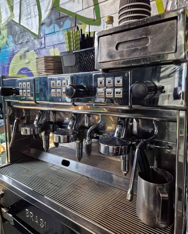 Commercial Coffee Machine And Grinder For Sale