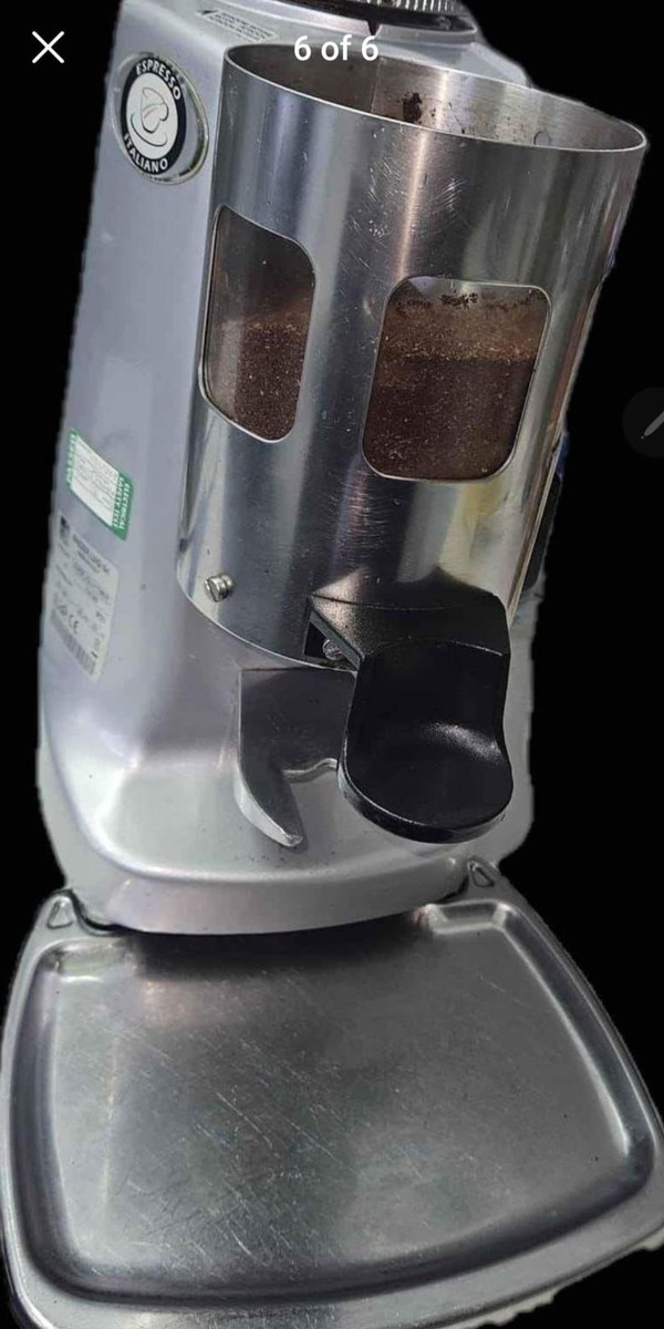 Secondhand Commercial Coffee Machine And Grinder