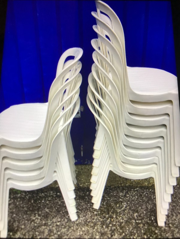 280x White Bistro Chairs For Sale