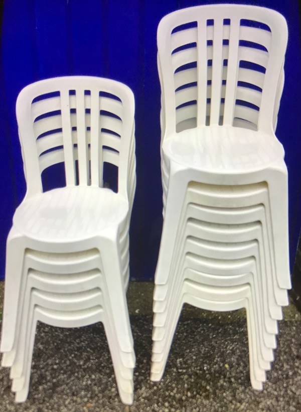 Secondhand 280x White Bistro Chairs For Sale