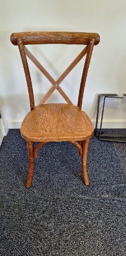 Secondhand Crossback Mid Oak Chairs For Sale