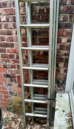 Secondhand Used 16 Tread Ladder And 2 x 17 Tread Extendable For Sale