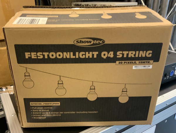 Used Showtec Q4 Festoon Lighting Set