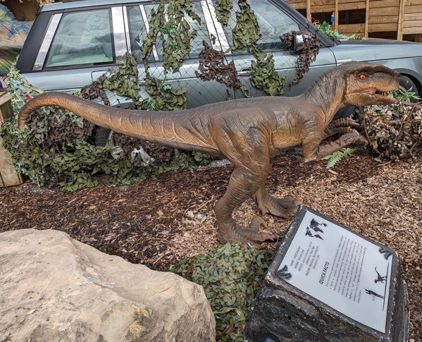 Secondhand Moving Dinosaur Props For Sale