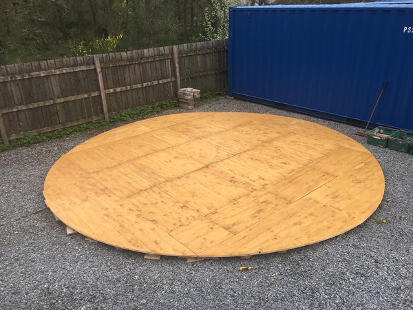 Round wooden floor 8m