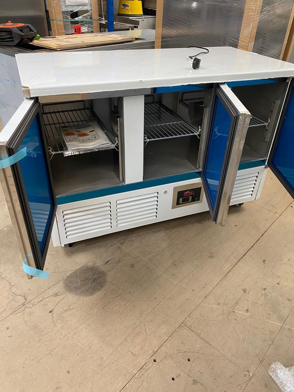 Selling Valera refrigerated 3 door prep counter