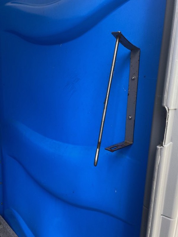 Secondhand Used Standard Portable Toilet For Sale